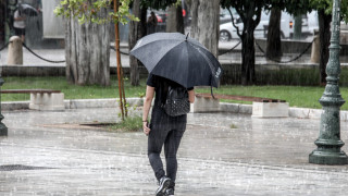 Ο καιρός την Τετάρτη (22/4): Βροχές, καταιγίδες και πτώση θερμοκρασίας