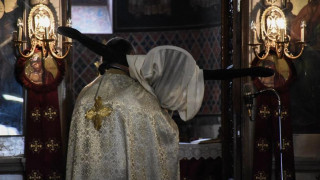 Θεσσαλονίκη: Ιερέας κλείδωσε τη 19χρονη κόρη του σε κρύπτη καμπαναριού