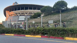 Δρακόντεια μέτρα ασφαλείας έξω από το γήπεδο