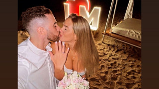 Ολυμπιακός: O Λούκα Βιλντόσα έκανε πρόταση γάμου στη Μιλίτσα Τάσιτς