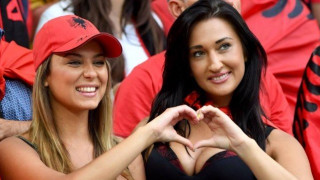 Οι δυο Αλβανίδες που έκλεψαν την παράσταση στο «Βελοντρόμ»!