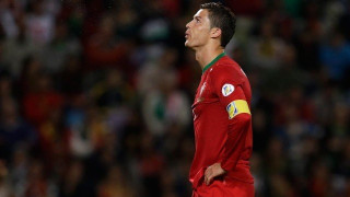 Έκρηξη Κριστιάνο - Πέταξε σε λίμνη μικρόφωνο δημοσιογράφου! (video)