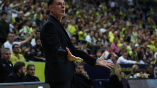 Επεισόδιο ανάμεσα σε Γιασικεβίτσιους και Μπαρτζώκα στο Φενερμπαχτσέ - Ολυμπιακός