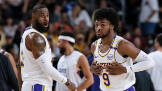 Γράφτηκε ιστορία: Λεμπρόν και Μπρόνι Τζέιμς μαζί στο παρκέ