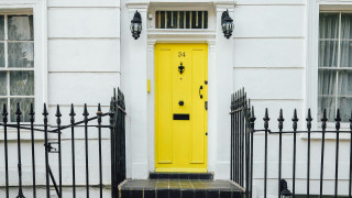 Ζευγάρι ψάχνει και... δεν ψάχνει συγκάτοικο με σπίτι