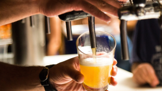 15χρονοι πήγαν σε ημικωματώδη κατάσταση οξείας μέθης στο νοσοκομείο Ρεθύμνου