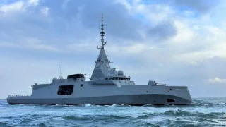 Φρεγάτες: Mogami ή Belharra–Ποια ταιριάζει τελικά καλύτερα στην Ελλάδα;