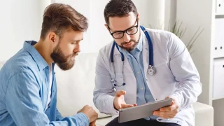 Καρκίνος: Τα έξι σημάδια που προειδοποιούν για τη νόσο