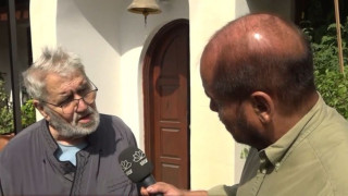 Άκυρα τα 5.000 μυστήρια που έχει κάνει ο Πάτερ Χριστόφορος, με το «κληρονομικό χάρισμα» στα χαρτιά