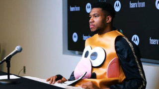 Ο Γιάννης ντύθηκε «Κύριος Πατάτας»: «Πρώτα είμαι πατέρας και μετά παίκτης»