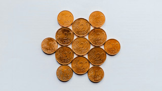 ΕΛΣΤΑΤ: Το διαθέσιμο εισόδημα... μειώνει την αποταμίευση