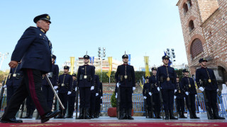 Διπλή γιορτή στη Θεσσαλονίκη: Οι Ένοπλες Δυνάμεις παιάνισαν στην πλατεία Αριστοτέλους
