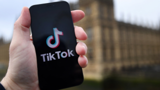 Νέο challenge στο Tik Tok προτρέπει παιδιά να... αυτοτραυματιστούν