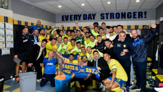 Παναιτωλικός: Πανηγυρισμοί στα αποδυτήρια για τη μεγάλη νίκη επί του Άρη