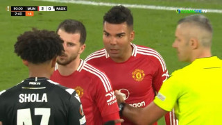 Η πληθωρική παρουσία του Σορετίρε: Μπήκε, αποθεώθηκε και...τσακώθηκε!