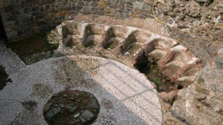 Α-Π-Ι-Σ-Τ-Ε-Υ-Τ-Ο: Ανακαλύφτηκαν αρχαίοι δονητές στη Θεσσαλονίκη