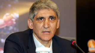 Μετά     τα    «πανηγύρια»   έρχεται   ο   Γιαννάκης