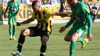 Εξετάζει και Παναγιώτη             Ζώνα ο Αγροτικός