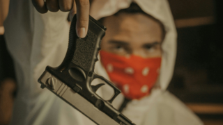 Ποιοι είναι οι τράπερ που κλήθηκαν σε ακρόαση από το ΕΣΡ