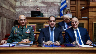 Δένδιας: «Κλείνουν 137 στρατόπεδα» - Τι είπε για τα εξοπλιστικά