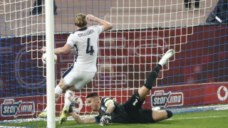 Άτυχη στιγμή για τον Βλαχοδήμο και 0-2 η Αγγλία