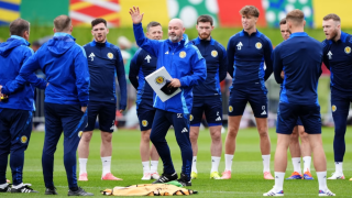 Σκωτία-Ελλάδα: Η 11άδα που επέλεξε ο Στιβ Κλαρκ