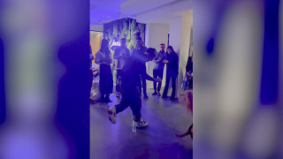 Ισπανικό ζεϊμπέκικο από τον Μπράντον Τόμας! (vid)