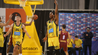 Έπεσε μαχόμενος ο Άρης, σπουδαία εμφάνιση ο Γουίλις