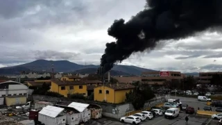 Φλωρεντία: Έκρηξη σε διυλιστήριο-Μαύρος καπνός κάλυψε τον ουρανό