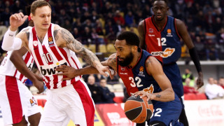 Γιάνις Τίμα: Οι αναφορές για «βουτιά στο κενό» και το μήνυμα για την πρώην σύζυγό του