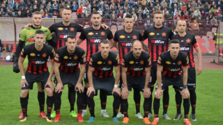 Απέλυσε όλους τους παίκτες και τον προπονητή της ομάδας του στην Βοσνία!