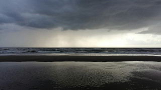 Ηλεία: Όλα στον «αέρα» από τον ανεμοστρόβιλο που έπληξε την περιοχή