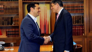 Συνάντηση Τσίπρα-Λιου: Απαραίτητη η αναδιάρθρωση του χρέους