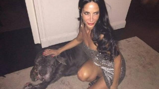 Η κούκλα συνεργάτιδα του Καμίνη είναι ζευγάρι με τον Σταθοκωστόπουλο