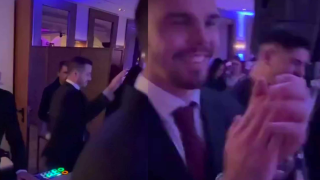 Ο... Dj Βιεϊρίνια στον γάμο του «Ντέλια»- Στην πίστα... Κουλιεράκης και Κοτάρσκι