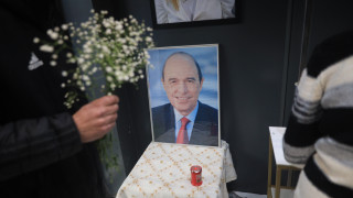 Στις 12:00 η κηδεία του Κώστα Σημίτη - Τι ορίζει το επίσημο τελετουργικό