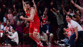 Με 45άρη Βεζένκοφ ο Ολυμπιακός έριξε κατοστάρα στην Μπάγερν