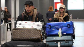 Το «τρολάρισμα» της συντρόφου του Πένια για την «παγωμένη» Θεσσαλονίκη