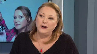 Ρένια Λουιζίδου: «Κόντεψα να πεθάνω στο «Καφέ της Χαράς» (vid)