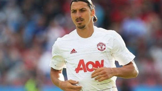 Απίστευτος Ζλάταν, γκολάρα με το καλημέρα στη Γιουνάιτεντ (vid)