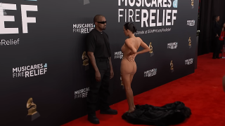 Η «γυμνή» αλήθεια για την αποπομπή Σενσόρι και Γουέστ από τα Grammy