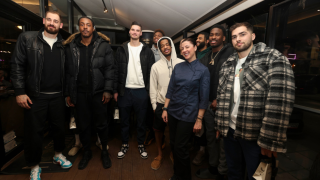 ΚΑΕ Άρης: Η κοπή της πίτας συνδυάστηκε με τα γενέθλια του Νίκου Βετούλα