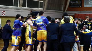 Ανακοίνωση Αμαρουσίου για Λαύριο και «μαυροφορεμένους» πίσω από τον πάγκο και τη γραμματεία