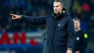 Ρόμπιν Φαν Πέρσι: Επέστρεψε ως προπονητής στην αγαπημένη του Φέγενορντ