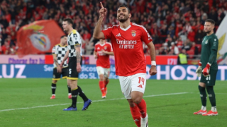 «Παρέλαση» του Παυλίδη δίπλα σε Εμπαπέ, Κέιν και Γκιρασί