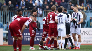 Οικονόμου: «Η μπάλα βρήκε στο χέρι μου, αλλά είναι στην κρίση του διαιτητή...»