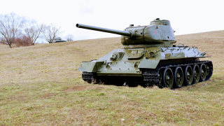 Ρωσία: Τέλος ο πόλεμος μετά το «πάγωμα» της βοήθειας στην Ουκρανία