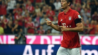 Έδειξε με το «καλημέρα» ποιος είναι το αφεντικό! (vids)