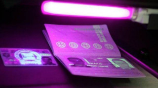 «Πλαστά διαβατήρια τζιχαντιστών σε ελληνικά κέντρα προσφύγων»