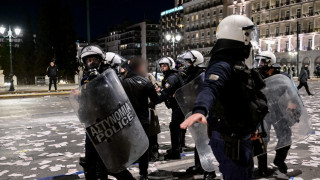 Χρυσοχοΐδης για τα επεισόδια: «Χούλιγκανς της Θύρας 13 και αντιεξουσιαστές έφτιαξαν μέτωπο»